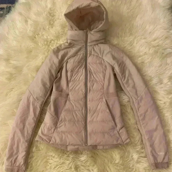 Lululemon Down For It All Jacket Coat Light Pink Porcelain Size 4 Women’s - Picture 4 of 5